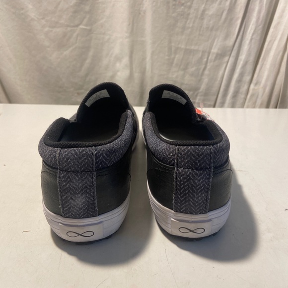 Infinity by Cherokee black/ gray flats size 9.5 NWT - Picture 3 of 7